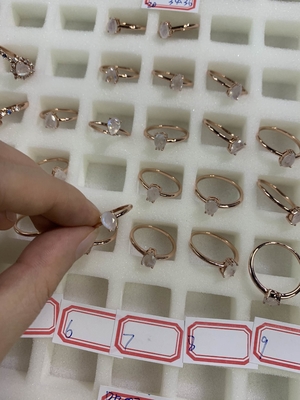 14K روز الذهب الكمثرى قص لذيذ مجوهرات حجر القمر خاتم بسيط حجر القمر