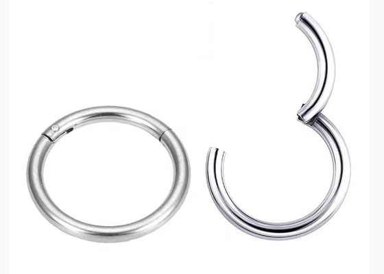Periceing White Gold Clicker ، 14k Gold Hoop Earrings OEM ODM للذكرى السنوية