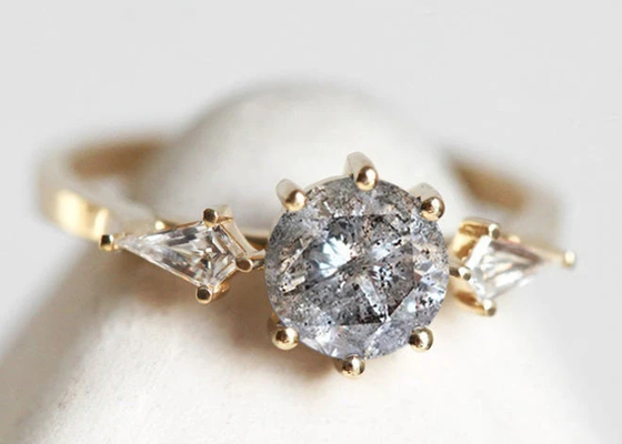 0.8ct Lab Grown Diamond Engagement Rings ، 9k Gold Wedding Ring ODM OEM